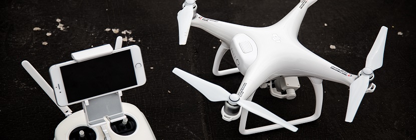 我是做檢測(cè)行業(yè)的大客戶銷售，在新能源的光伏、儲(chǔ)能和充電樁方面做市場(chǎng)去哪里找客戶呢 ?浙江到 2025 年累計(jì)建成公共領(lǐng)域充電樁 10 萬(wàn)個(gè)以上，這對(duì)當(dāng)?shù)匦履茉雌?chē)發(fā)展有哪些積極作用 